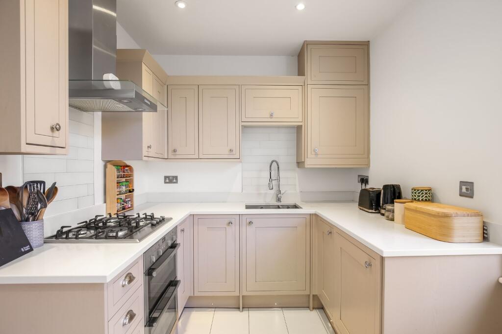 Red House Mews, Durrington, Salisbury, Wiltshire, SP4 photo 2