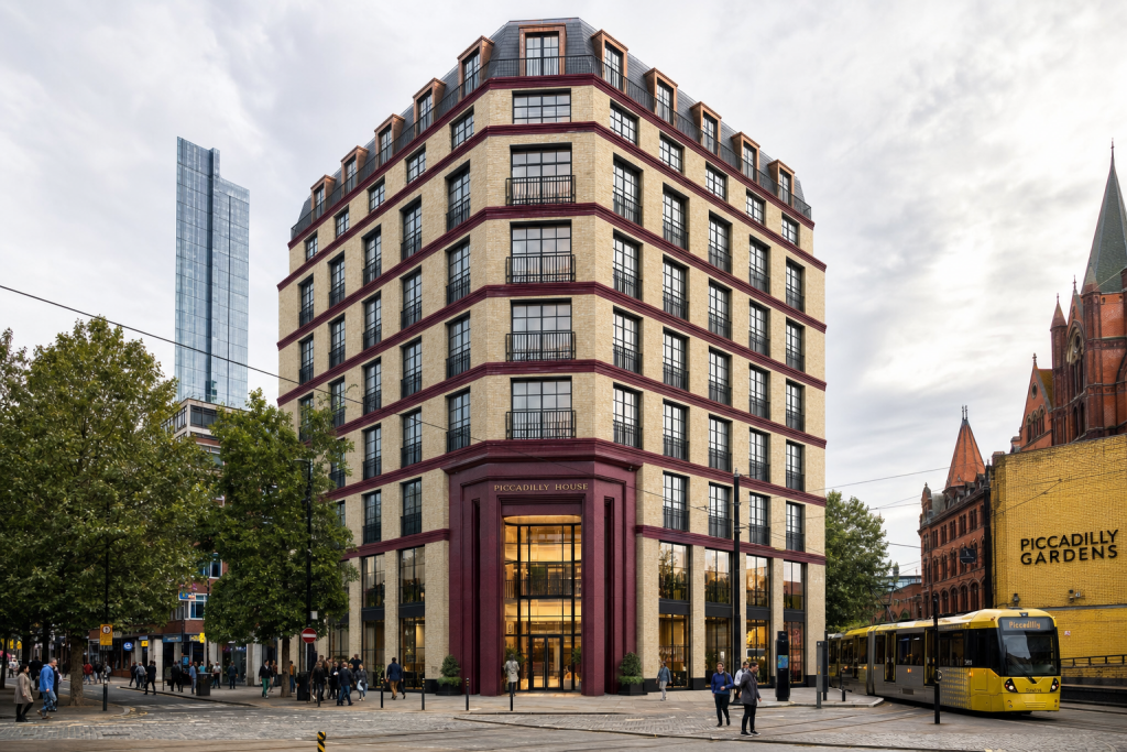 Fully Managed M1 Manchester Investment – 6% Rental Yields | Off Plan Investment Opportunity - View 5