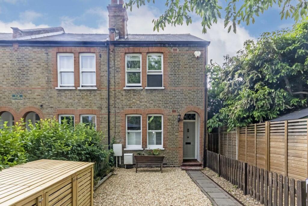 Main image of property: Grove Footpath, Surbiton