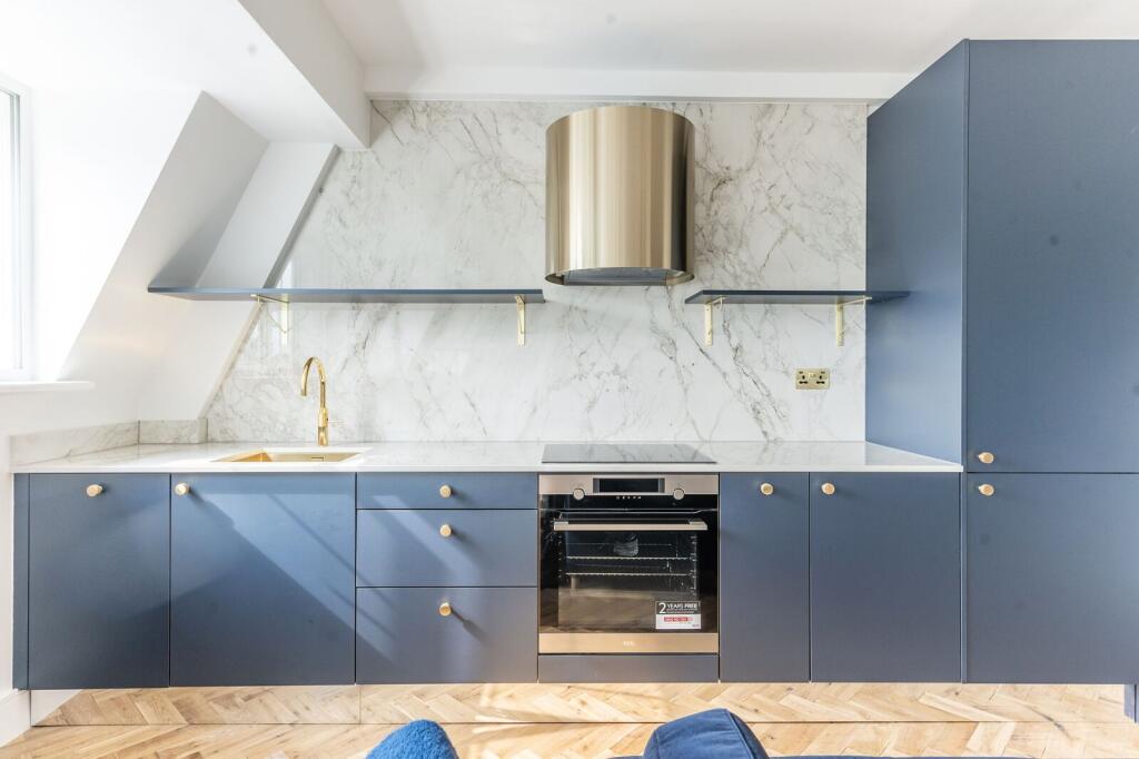 Apartment in London, Royal Borough of Kensington and Chelsea - View 3