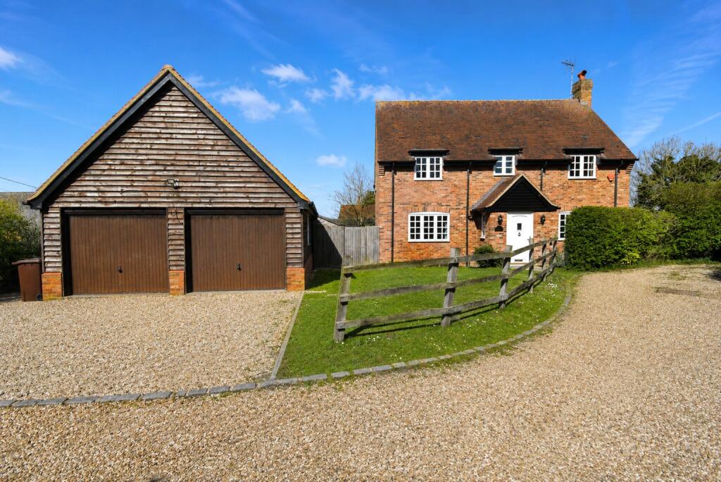 Main image of property: Smithfield End, Swanbourne