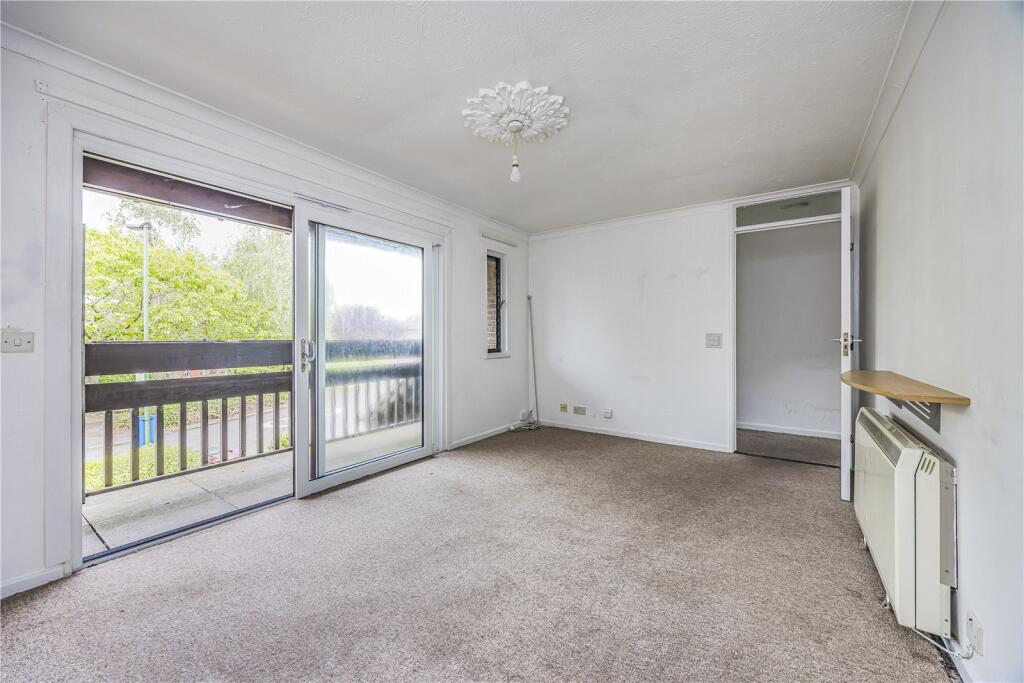 Osborne Crescent, Chichester, West Sussex, PO19 photo 2