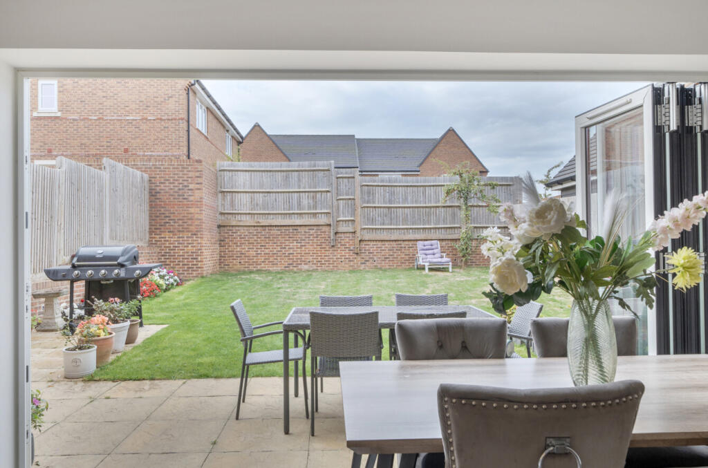 House in Vale of White Horse, Shrivenham - View 4