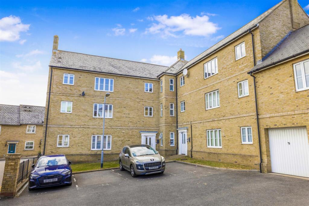 Main image of property: Wickham Crescent, Braintree