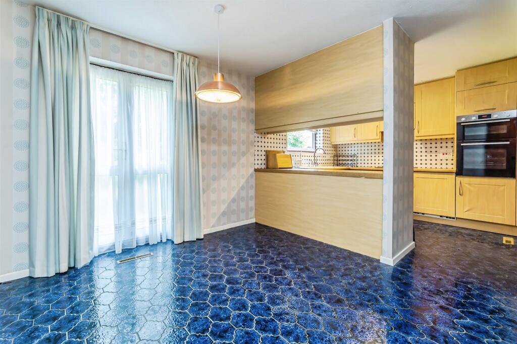 House in London - View 4