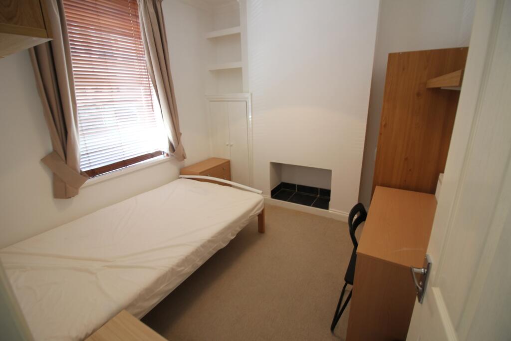 House in Cardiff, Plasnewydd, Roath - View 4