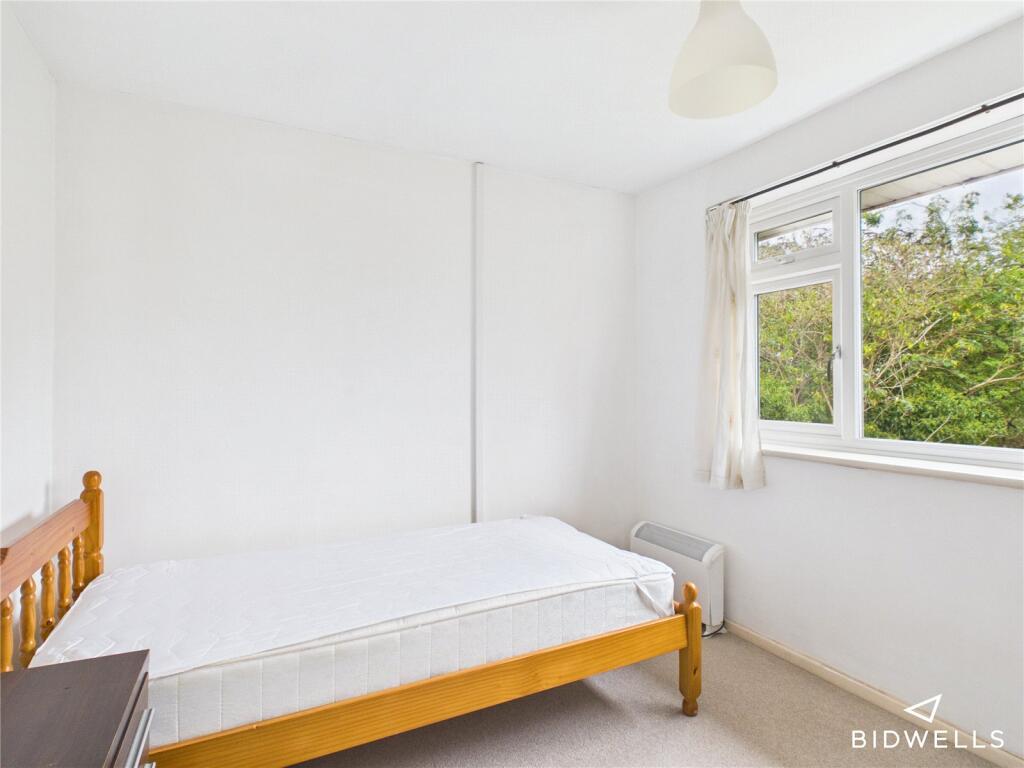 Apartment in Oxford, Headington - View 5