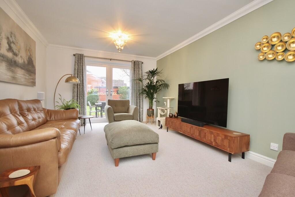 Milton Close, Cherry Willingham photo 2