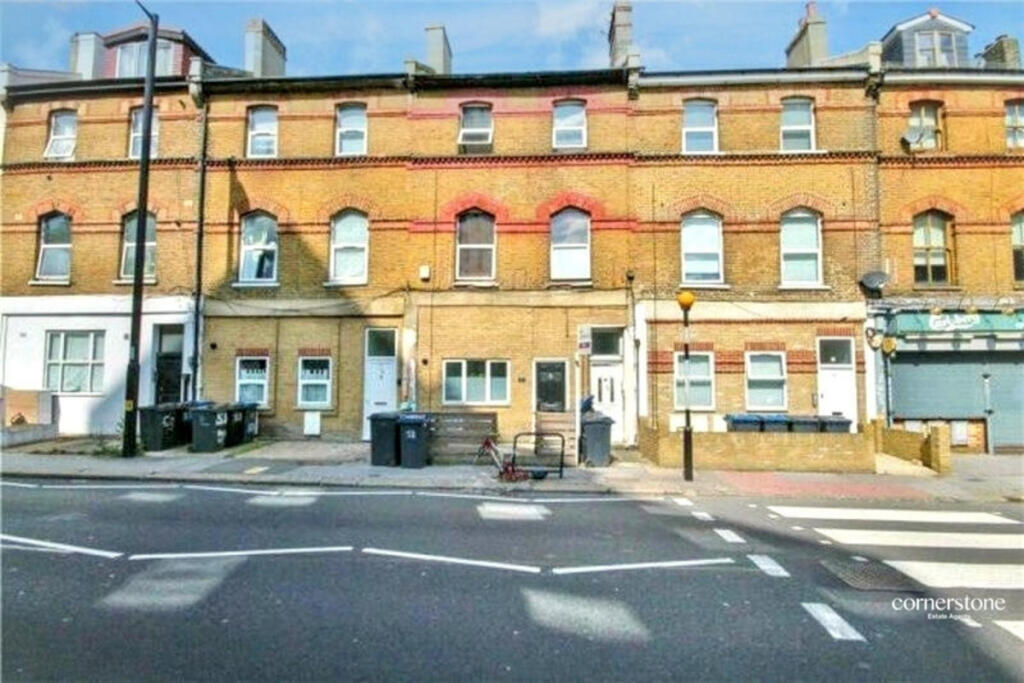 Main image of property: Penge Road, London, SE25 4