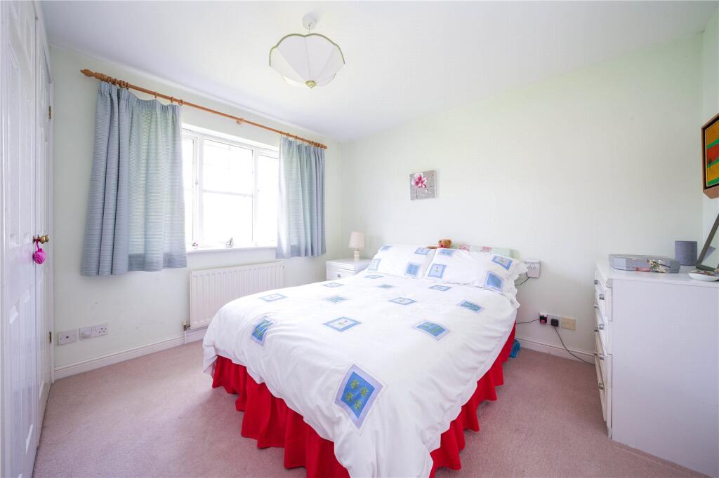 House in Tonbridge and Malling, Wateringbury - More