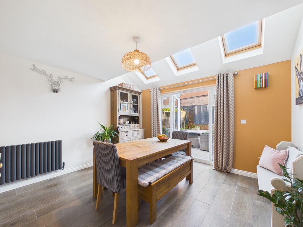 11 Greengage Close, Malton, YO17 7FP photo 3