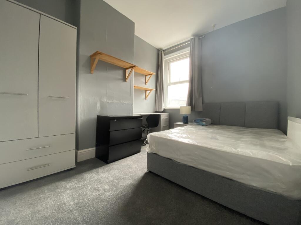 House in Cardiff, Cathays - View 4