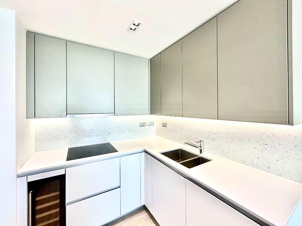 1 Bollinder Place, London, EC1V