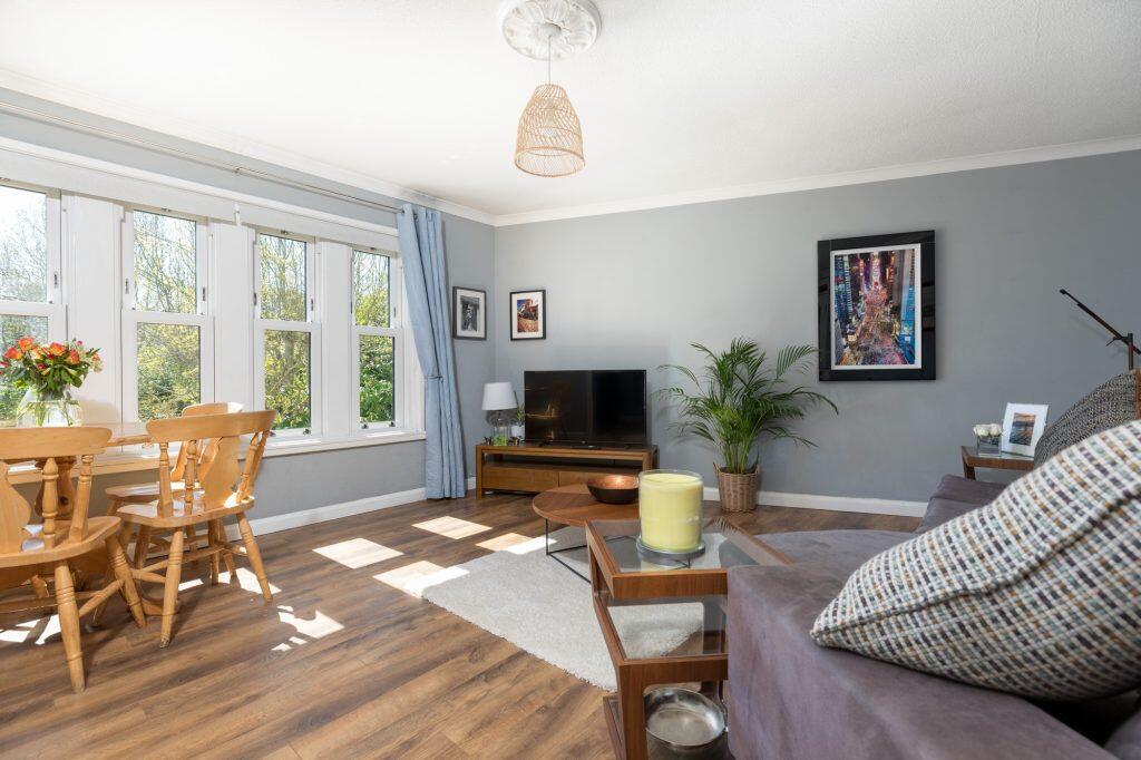 Waterside Court, Carmunnock photo 4
