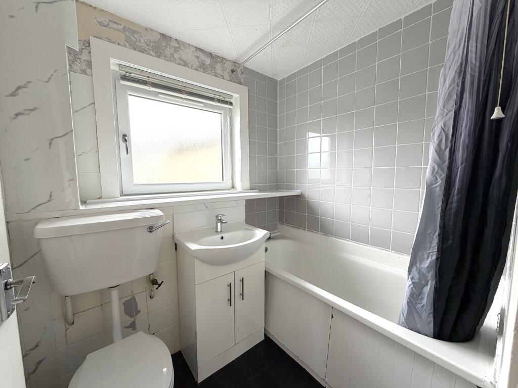 Apartment in Edinburgh - View 4