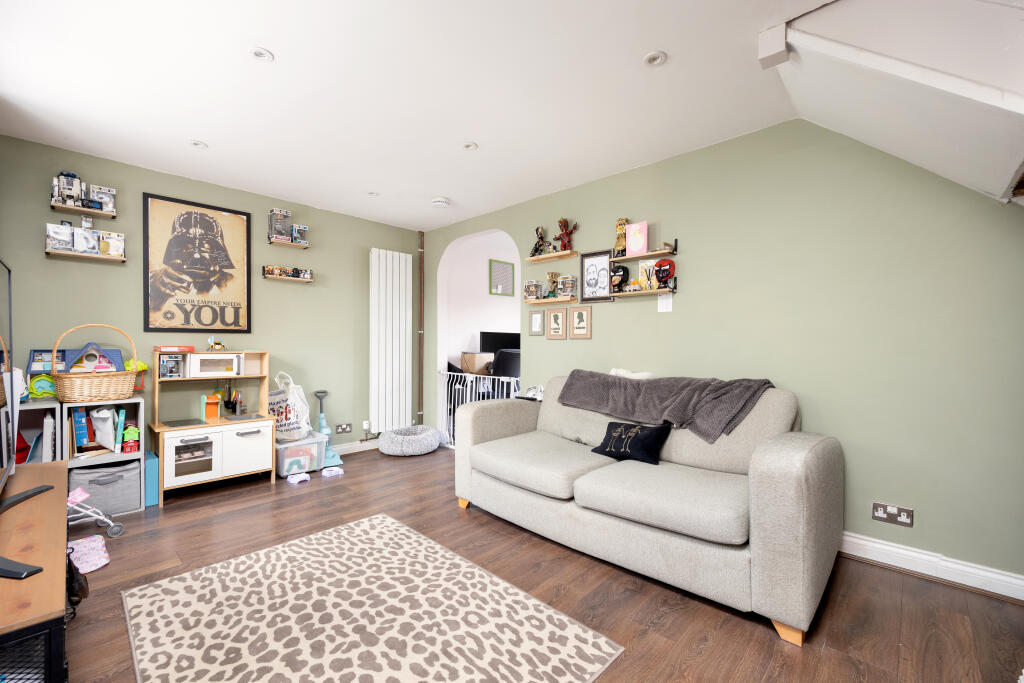 Bond Street, Trowbridge photo 4