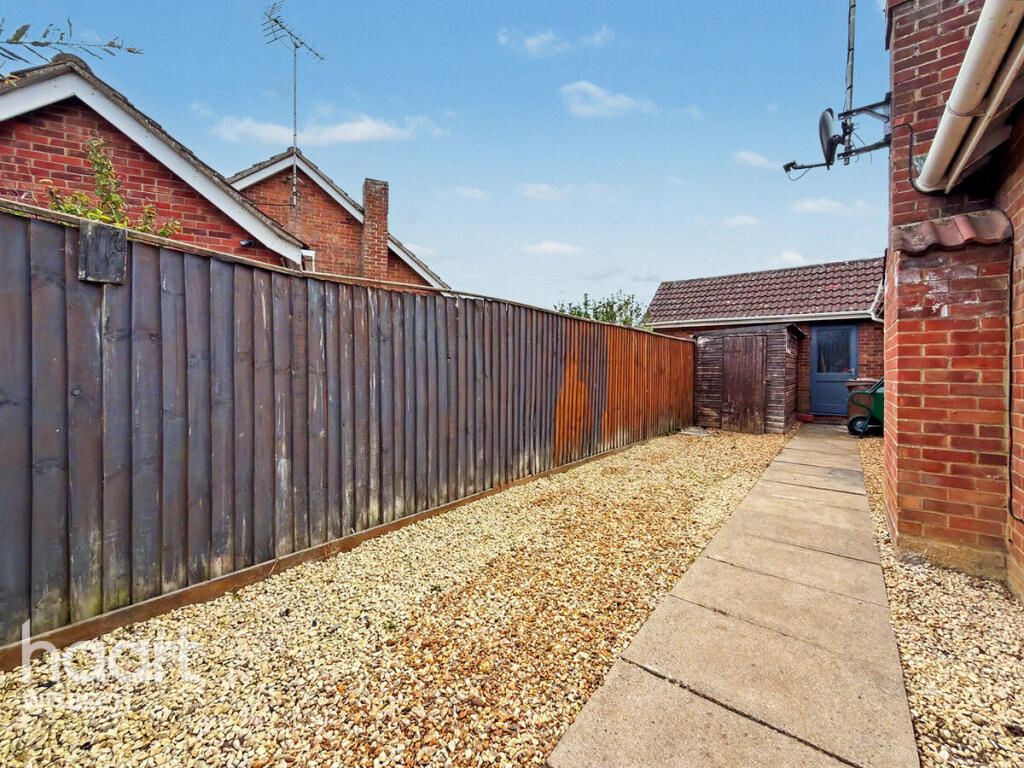 House in Peterborough - View 5