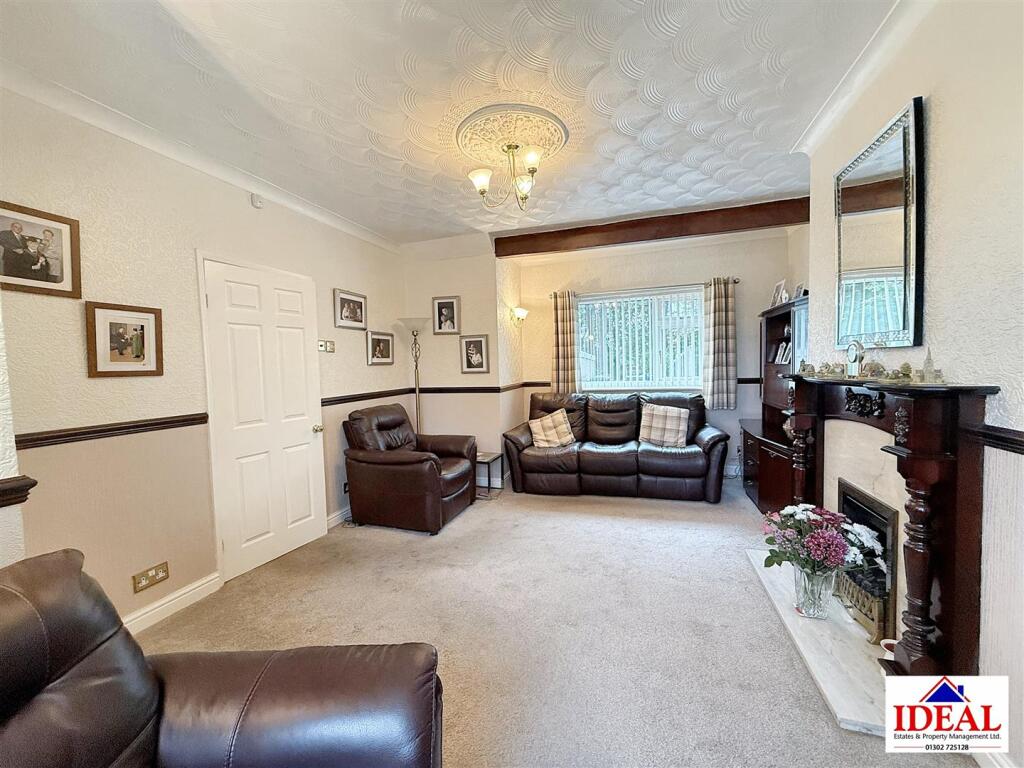 The Park, Woodlands, Doncaster photo 3