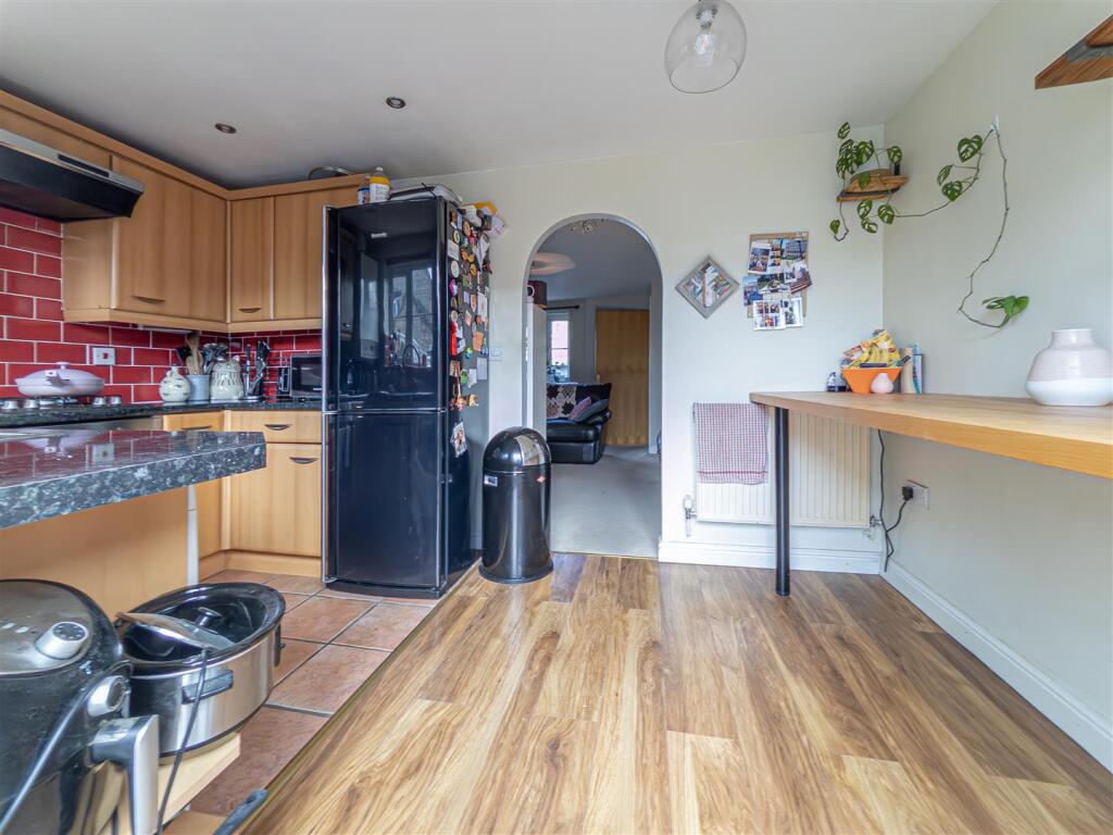 House in Melksham - View 4