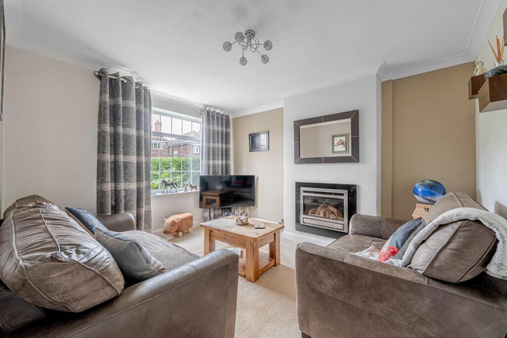 House in Leeds - View 2