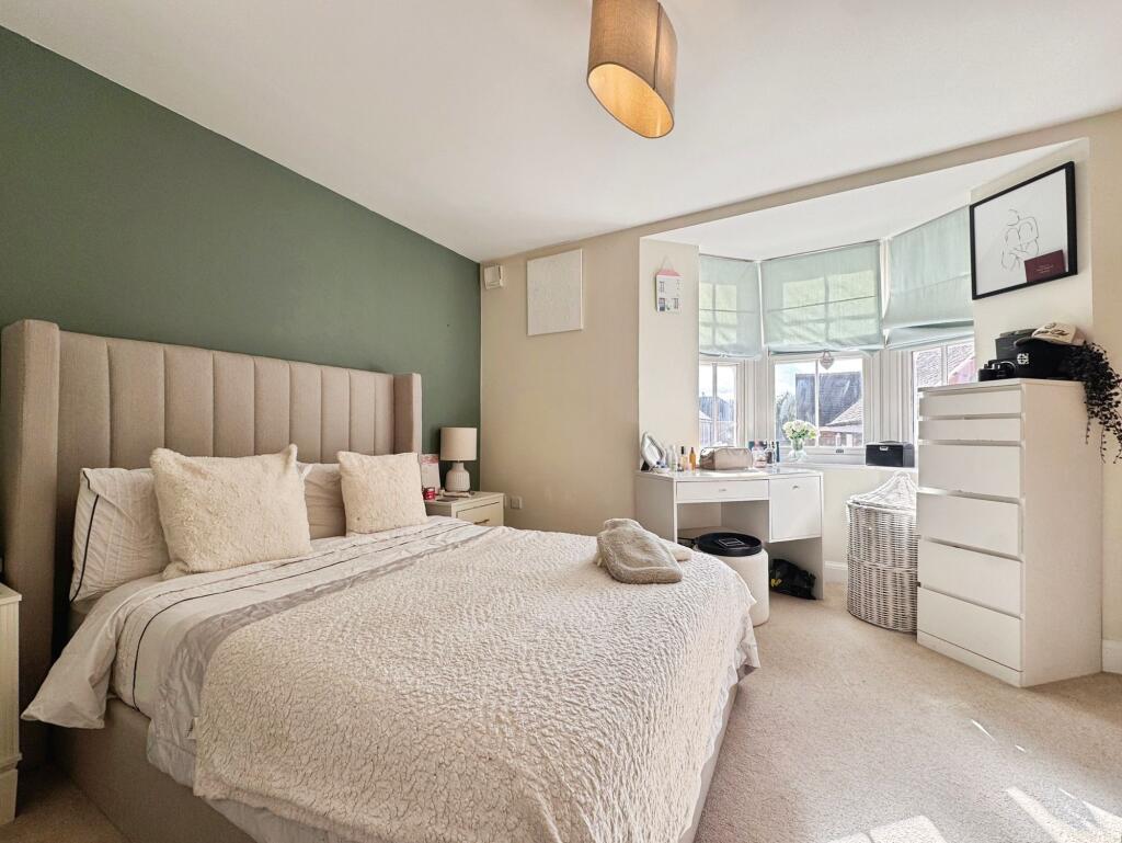 Apartment in Pewsey, Wiltshire - View 4