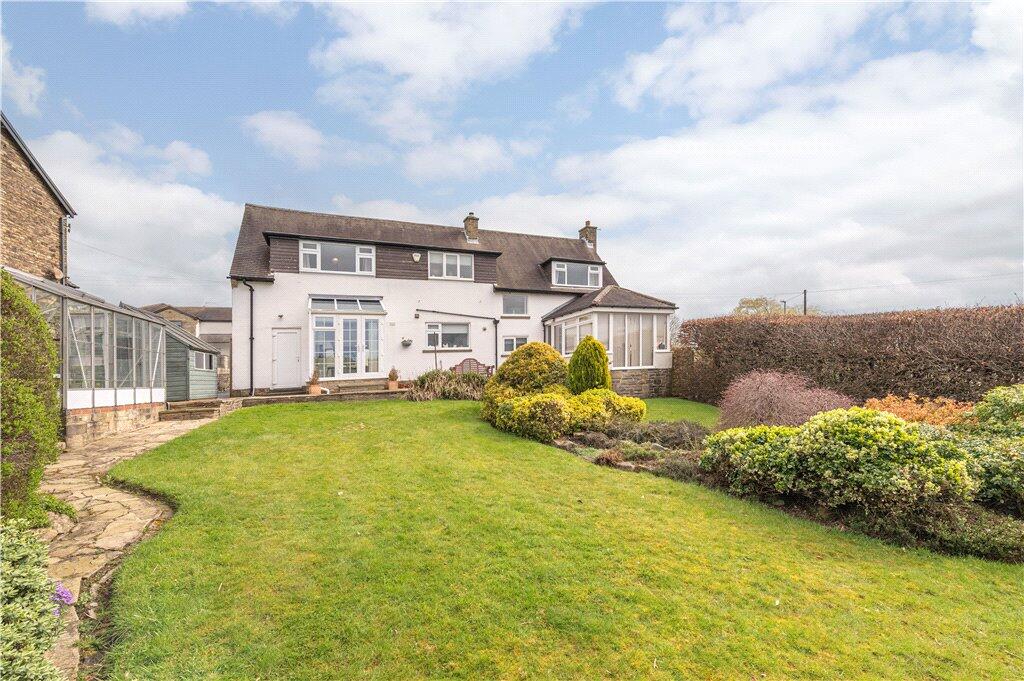 House in Bradford, Temple Rhydding, Baildon - View 2
