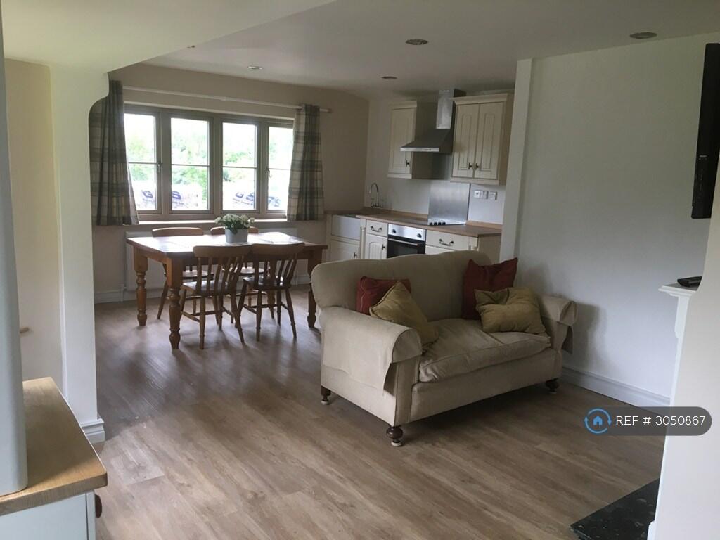 House in Oxford - View 2