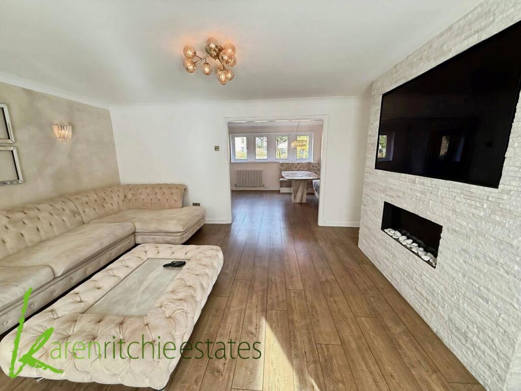 Smithills Croft Road, Bolton photo 5