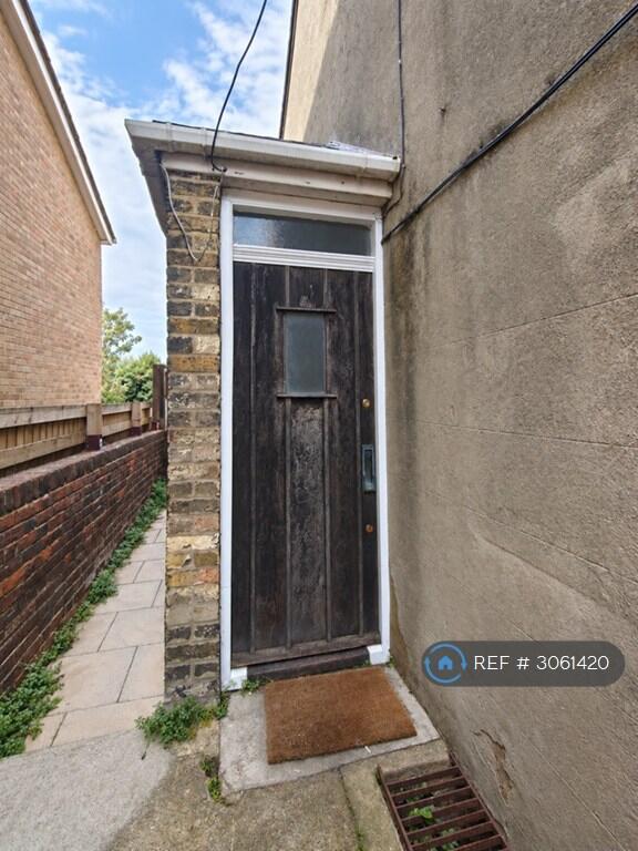 Main image of property: Malling Road, Snodland, ME6