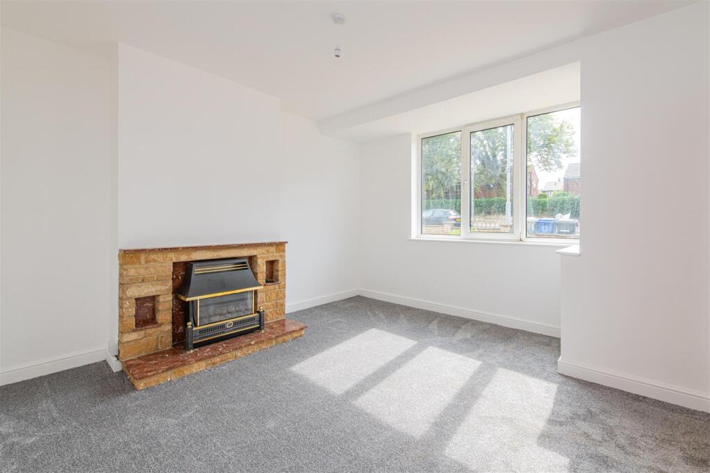 Pytchley Road, Kettering photo 4