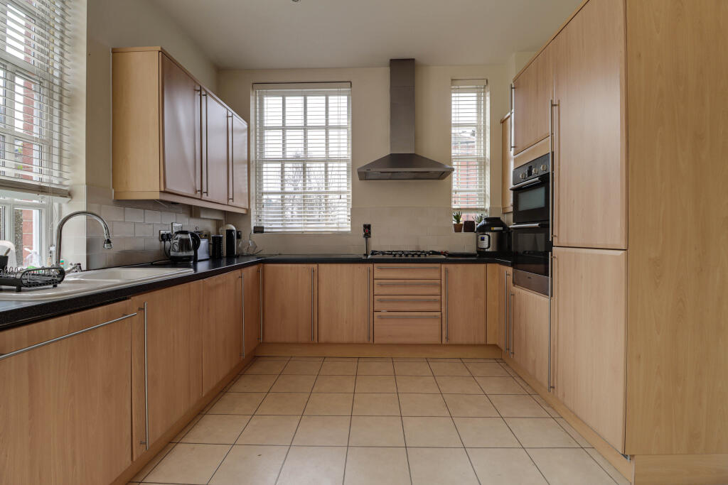 Additional image 3 of Casson Court, Napsbury Park, Hertfordshire, AL2