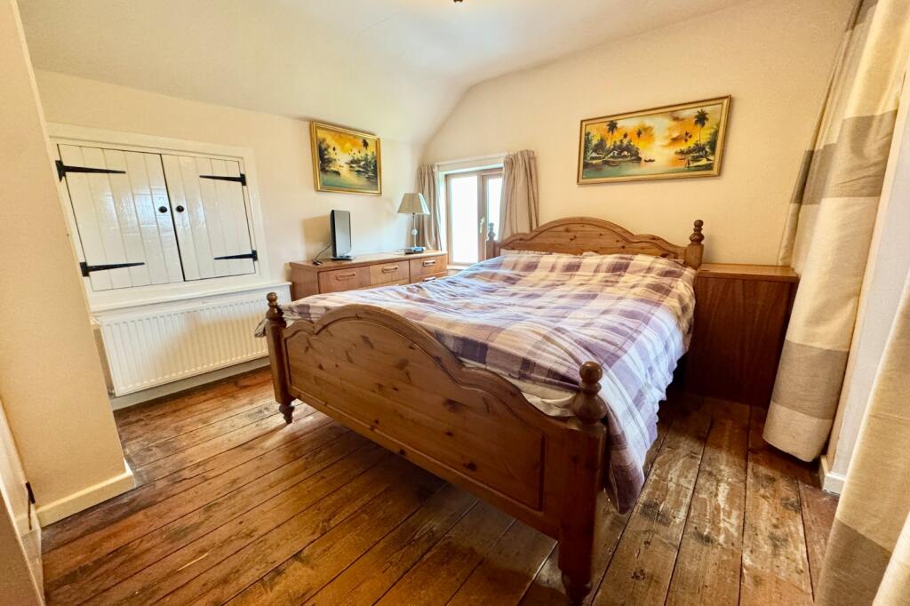Monks Lane, Audlem, Crewe, Cheshire, CW3 photo 4