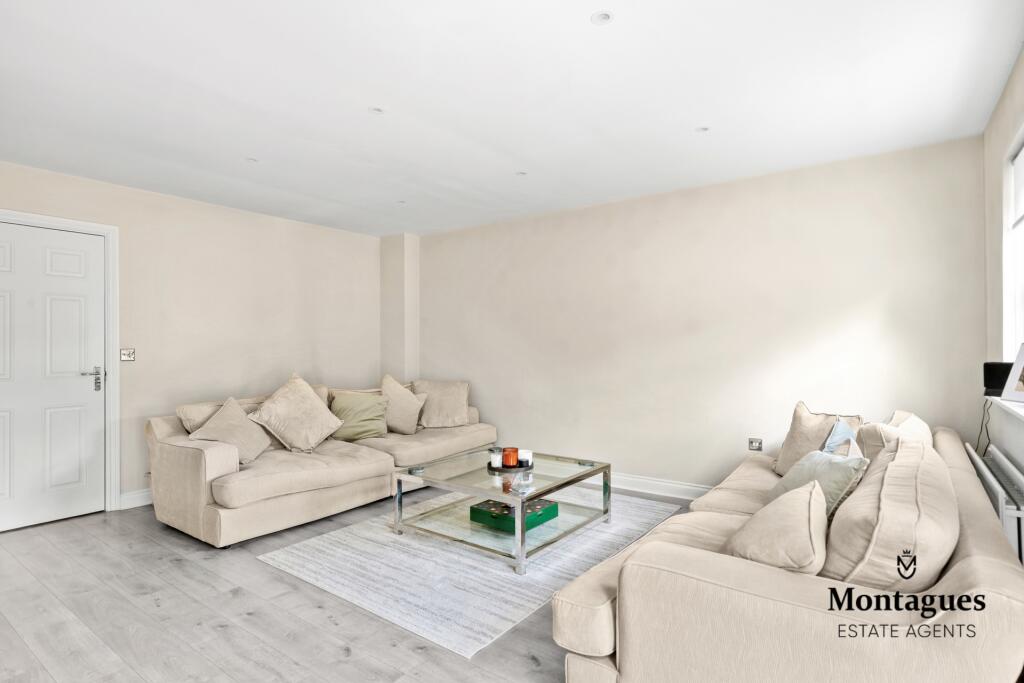 House in Chelmsford - View 5