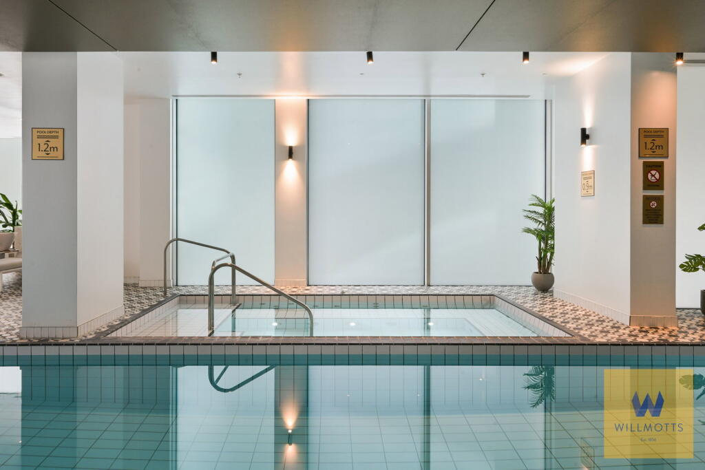 Apartment in London - View 3