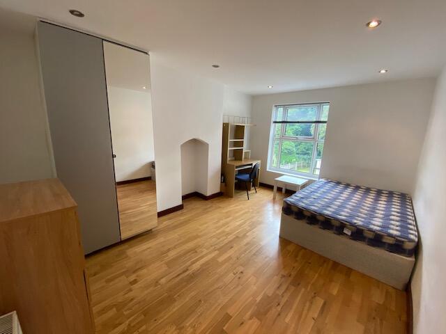 1 bedroom house for rent