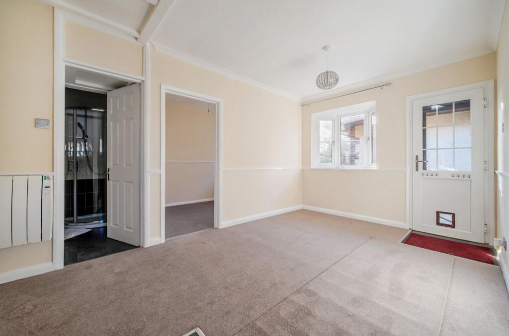 Manor Way, Elmer, PO22 photo 3