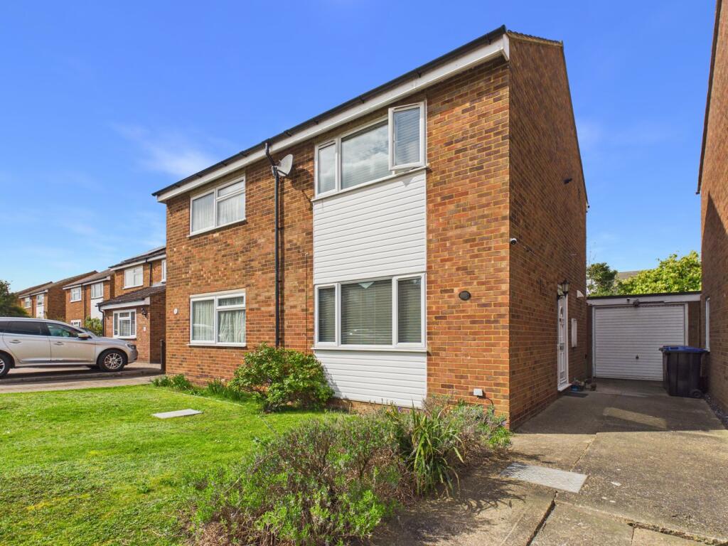 Main image of property: Laxton Gardens, BALDOCK, SG7