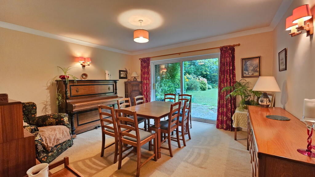 Tile Barn, Woolton Hill, Newbury RG20 9UZ photo 4
