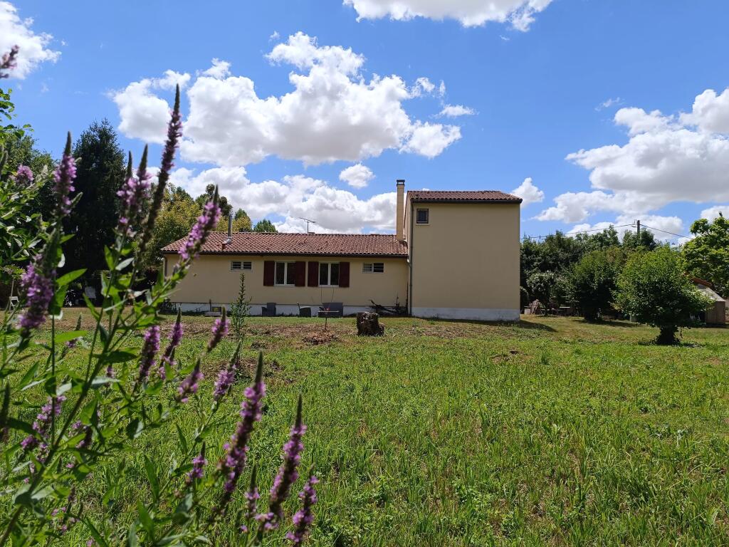 Main image of property: Poitou-Charentes, Charente-Maritime, Blanzay-sur-Boutonne