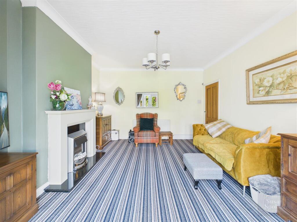 King George Road, South Shields - More