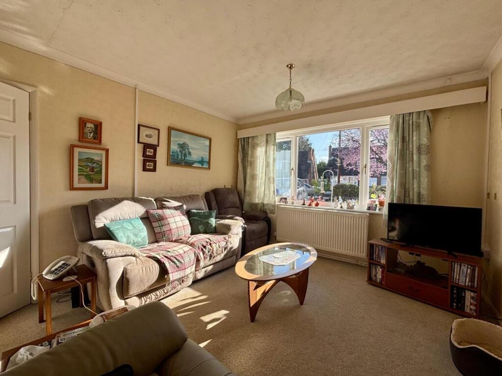 House in Northampton, Headlands - View 4