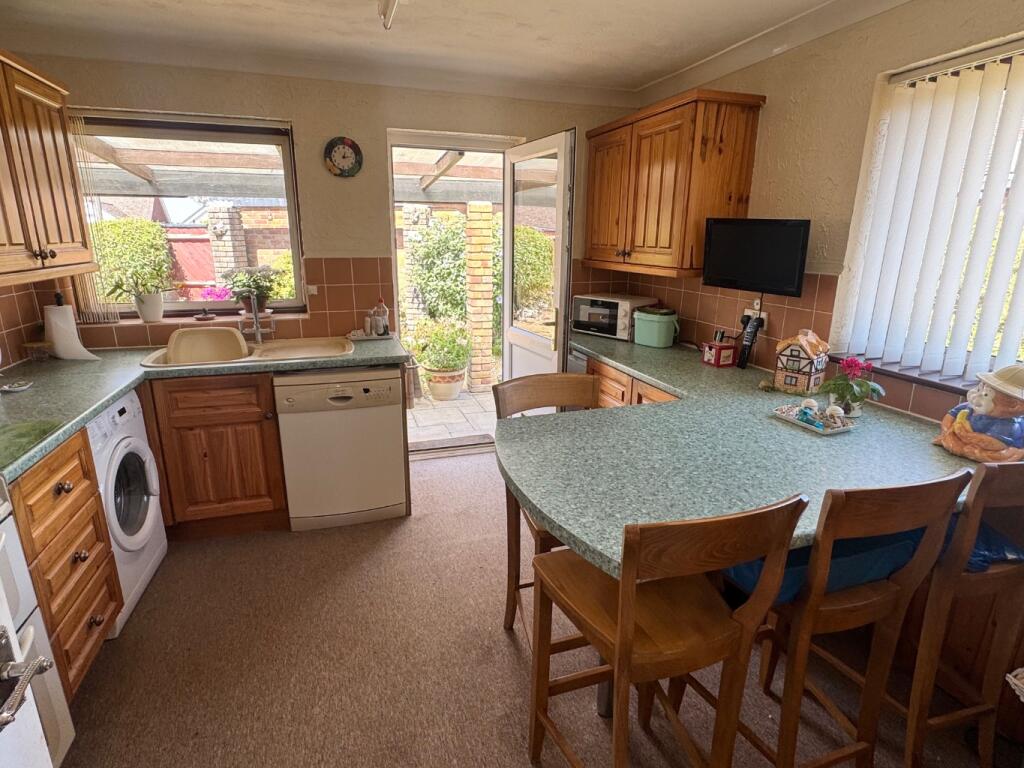House in New Forest, Hollybank, Hythe and Dibden - View 3