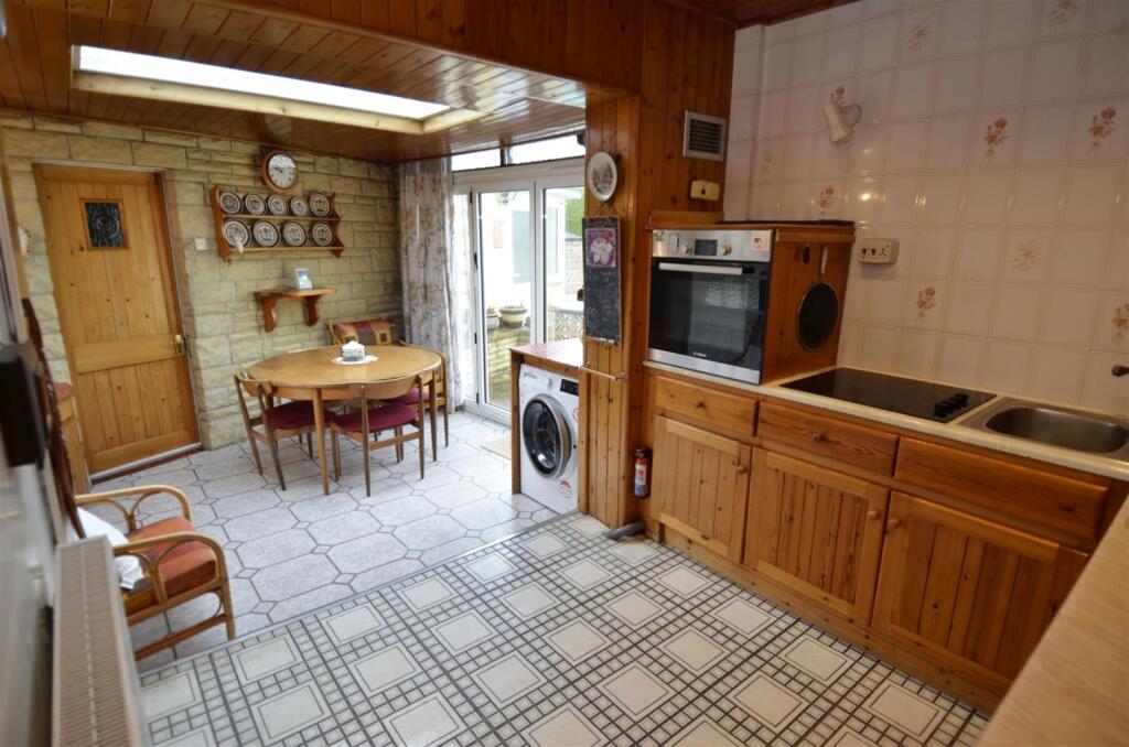 3, Somerset Gardens, Bridgwater photo 4