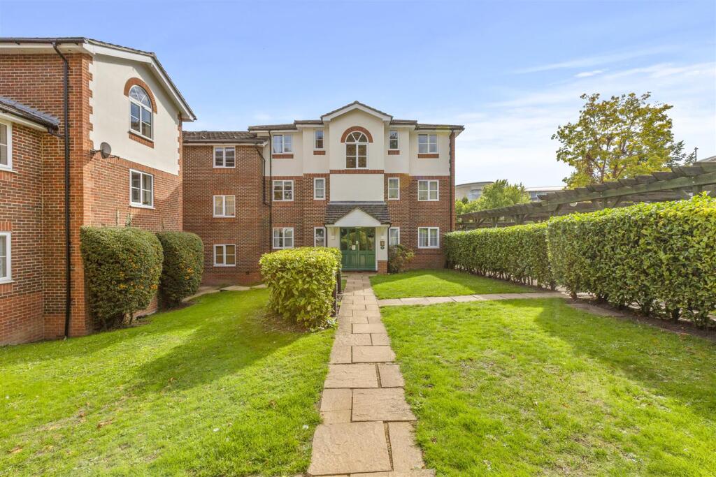 Main image of property: Alexandra Park, Queen Alexandra Road, High Wycombe
