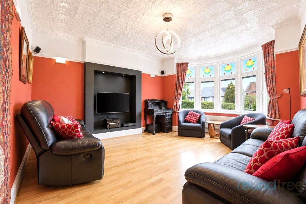 House in Harrow - View 3