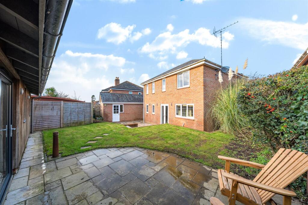 3-bed detached on Grove Road, Whimple, Exeter, £475,000