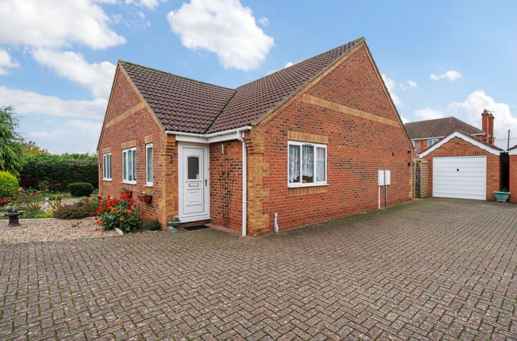 2-bed semi-detached on Elmtree Road, Ruskington, Sleaford, Lincolnshire, NG34, £210,000
