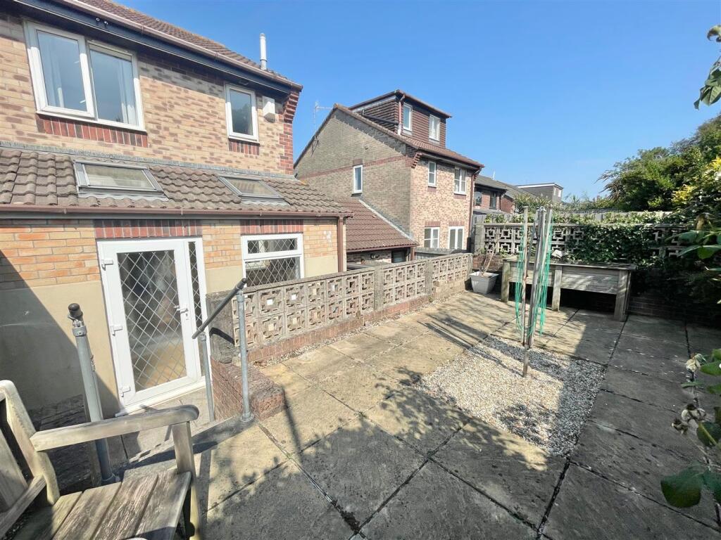 Property photo 11