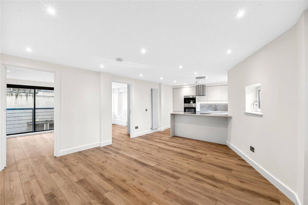 Apartment in London - View 3