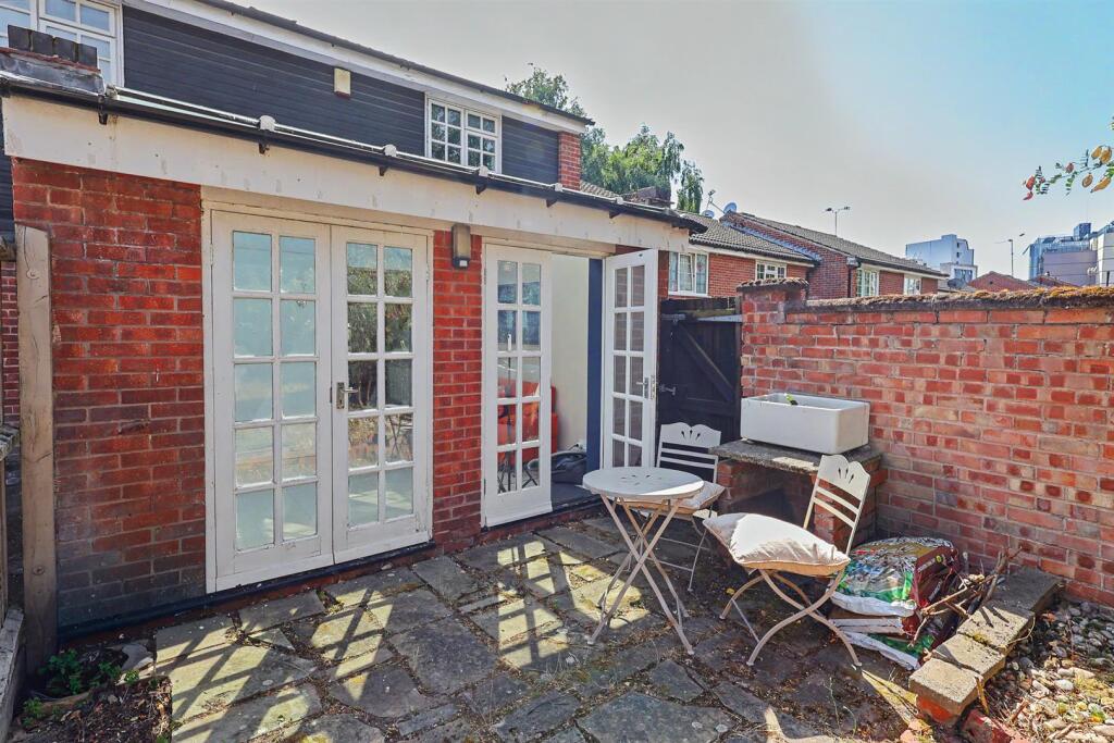 House in Nottingham, Rainbow Quarter, St Ann's - View 4